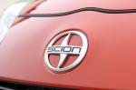 Scion iQ 2012 года